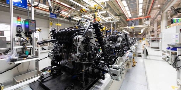 日本多家車企宣布漲價，日產提高純電動車售價