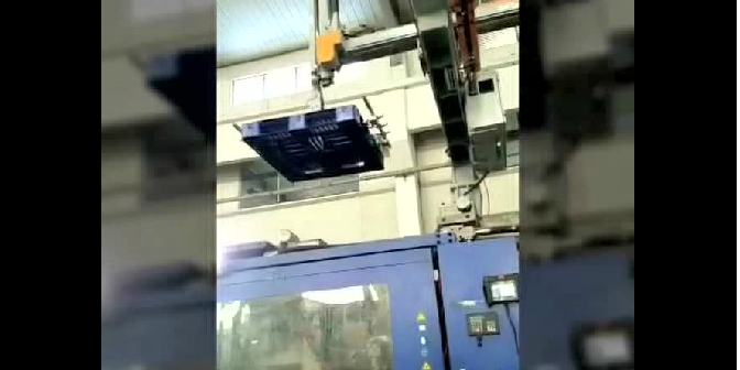 羞羞小视频在线观看托盤與機械手完美結合